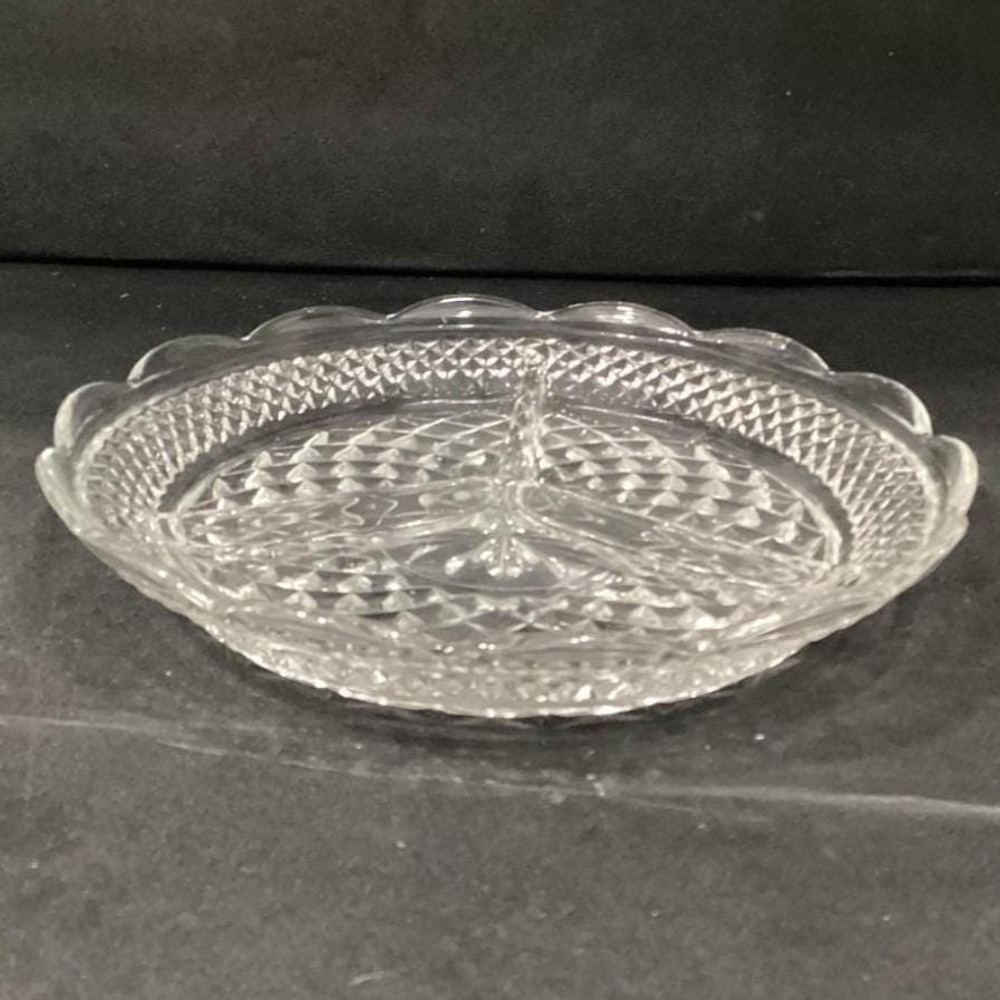 Vintage Anchor Hocking Wexford Divided‎ Relish Dish 8-1/2" - Picture 7 of 9